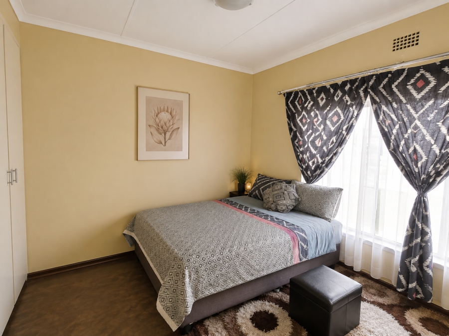 3 Bedroom Property for Sale in Ridgeway Gauteng