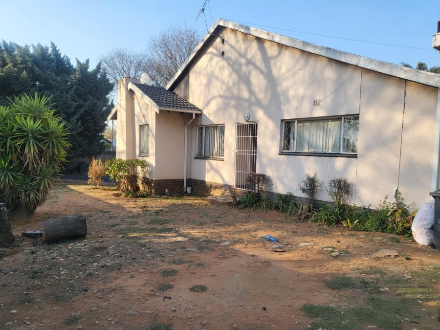 3 Bedroom Property for Sale in Ridgeway Gauteng