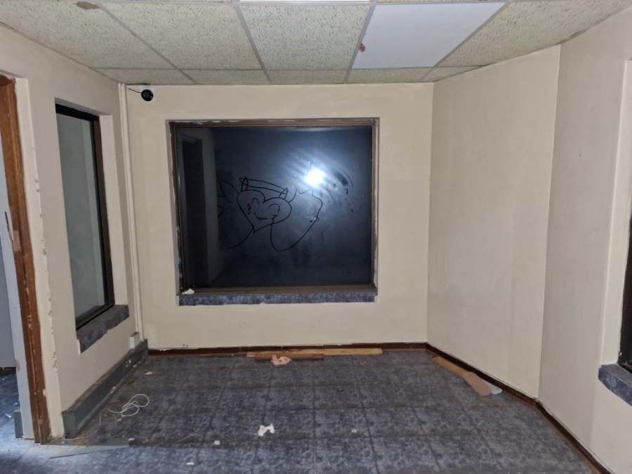 Commercial Property for Sale in Helikonpark Gauteng