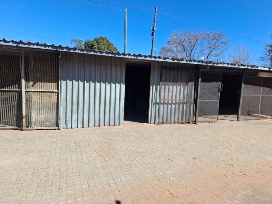 Commercial Property for Sale in Helikonpark Gauteng