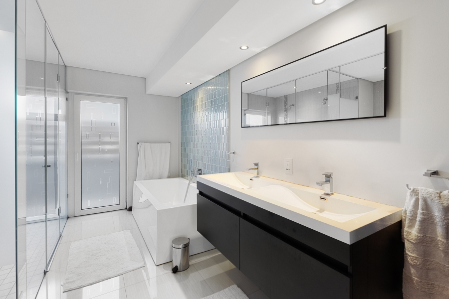 3 Bedroom Property for Sale in Bryanston Gauteng