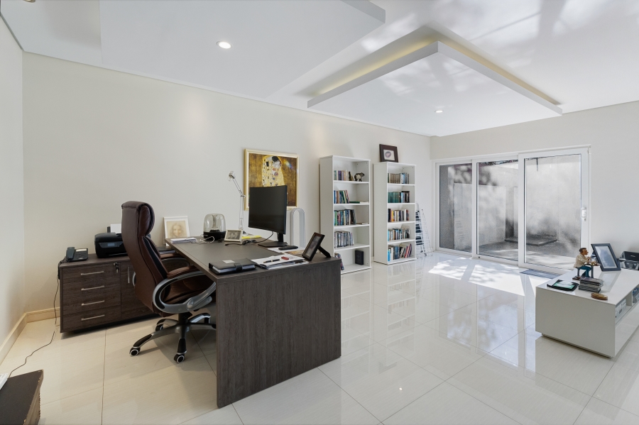 3 Bedroom Property for Sale in Bryanston Gauteng