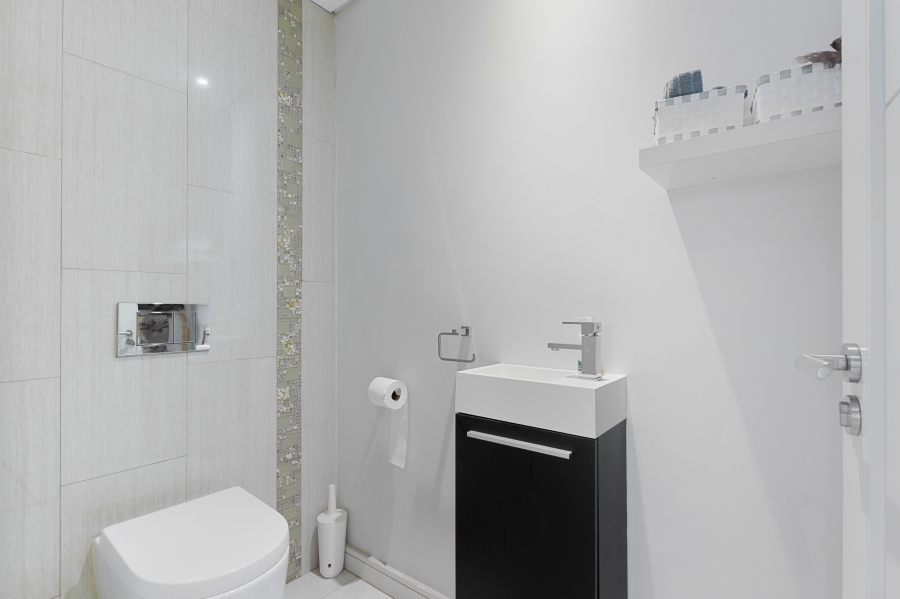 3 Bedroom Property for Sale in Bryanston Gauteng