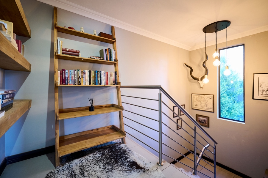 3 Bedroom Property for Sale in Waterfall Country Village Gauteng