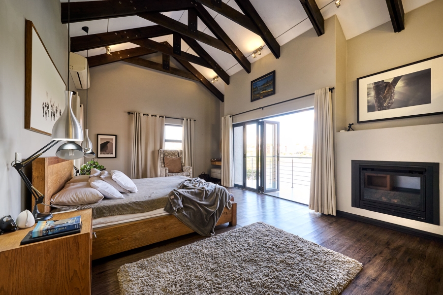 3 Bedroom Property for Sale in Waterfall Country Village Gauteng