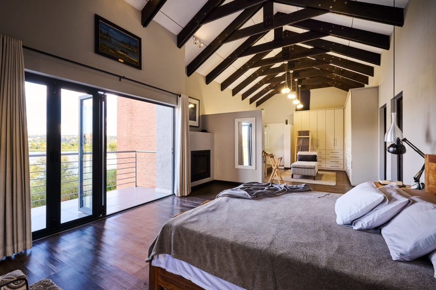 3 Bedroom Property for Sale in Waterfall Country Village Gauteng