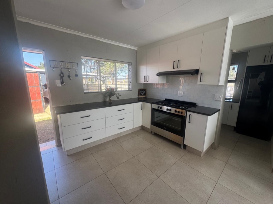 2 Bedroom Property for Sale in Minnebron Gauteng