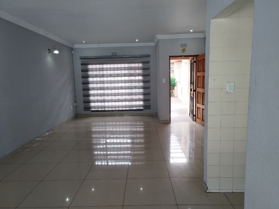 3 Bedroom Property for Sale in Brackendowns Gauteng