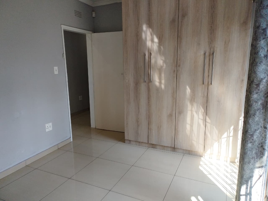 3 Bedroom Property for Sale in Brackendowns Gauteng