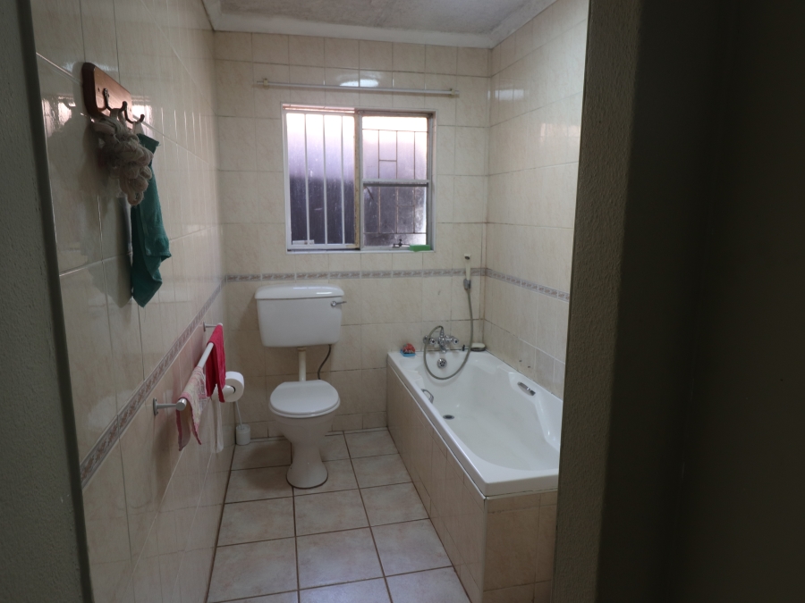 To Let 3 Bedroom Property for Rent in Terenure Gauteng