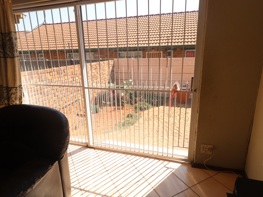 To Let 3 Bedroom Property for Rent in Terenure Gauteng