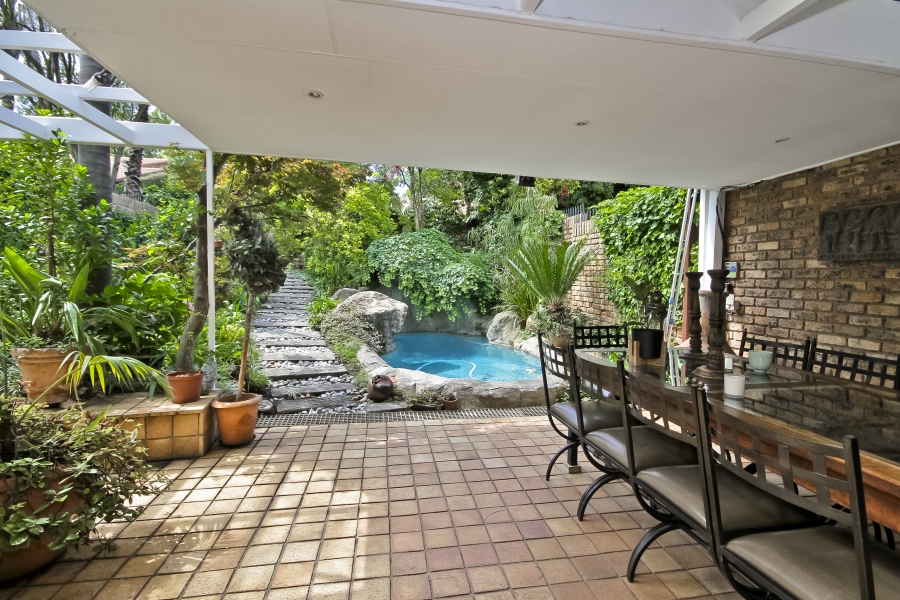 3 Bedroom Property for Sale in Illovo Gauteng