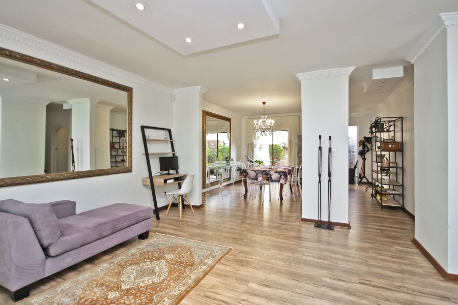 3 Bedroom Property for Sale in Illovo Gauteng