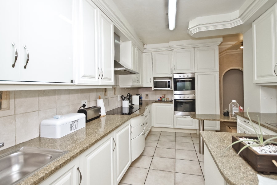 3 Bedroom Property for Sale in Illovo Gauteng
