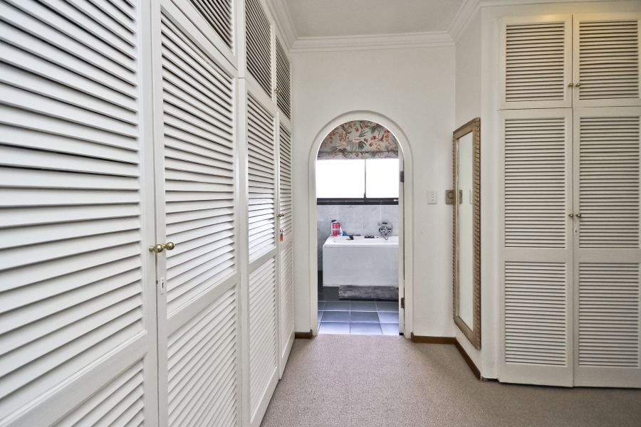 3 Bedroom Property for Sale in Illovo Gauteng