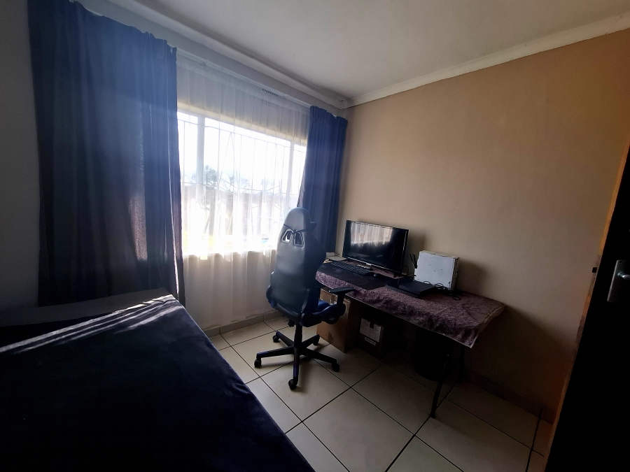 3 Bedroom Property for Sale in Dal Fouche Gauteng