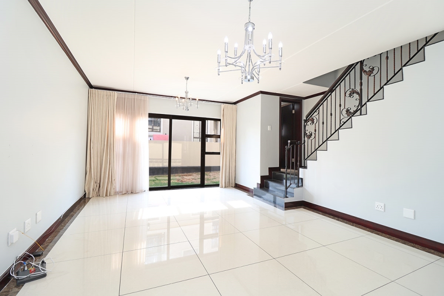 To Let 3 Bedroom Property for Rent in Craigavon Gauteng