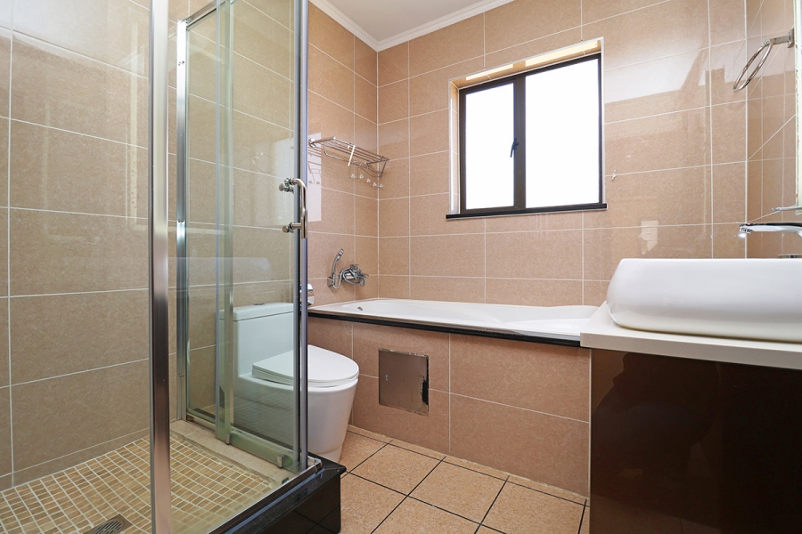 To Let 3 Bedroom Property for Rent in Craigavon Gauteng