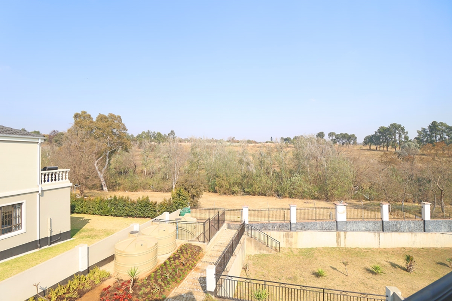 To Let 3 Bedroom Property for Rent in Craigavon Gauteng