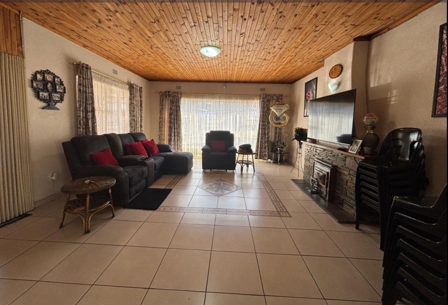 3 Bedroom Property for Sale in Risana Gauteng