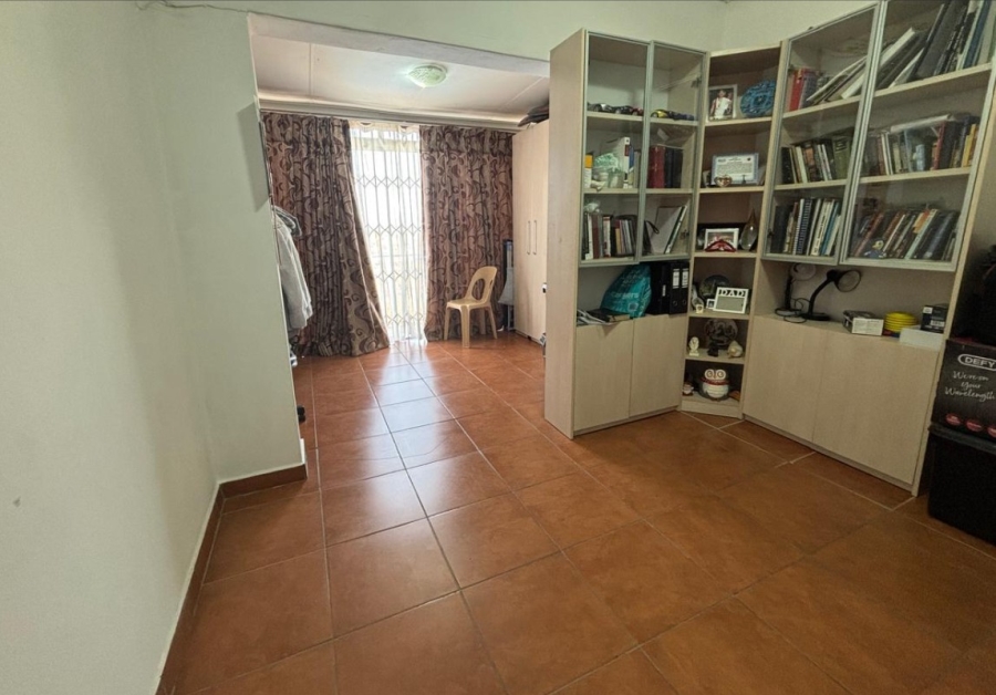 3 Bedroom Property for Sale in Risana Gauteng