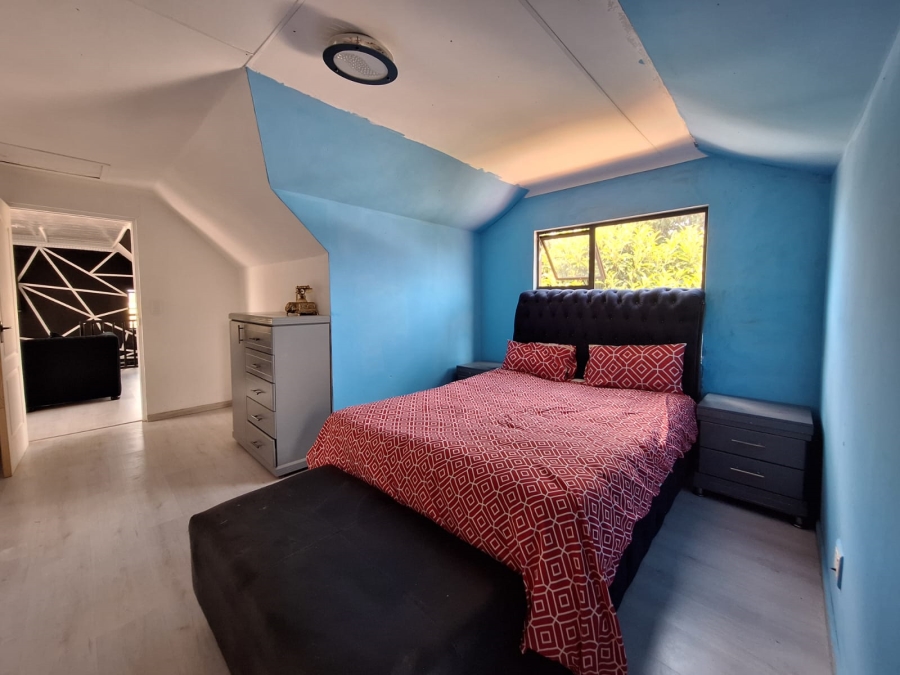 9 Bedroom Property for Sale in Geluksdal Gauteng