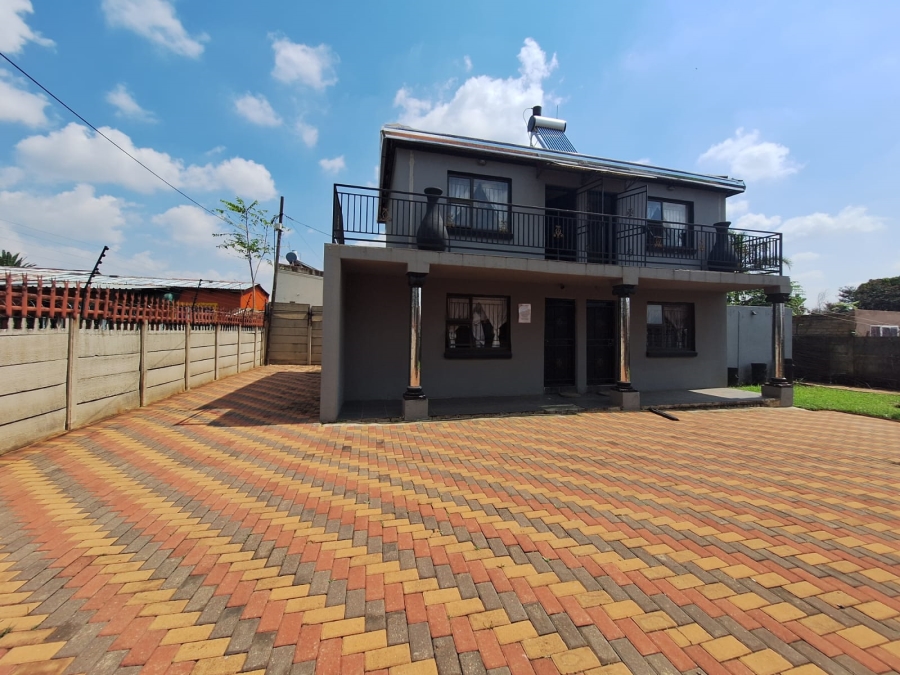 9 Bedroom Property for Sale in Geluksdal Gauteng