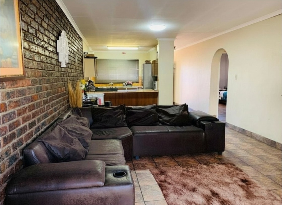 2 Bedroom Property for Sale in Vereeniging Gauteng