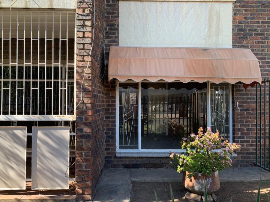 2 Bedroom Property for Sale in Vereeniging Gauteng