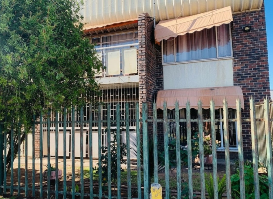 2 Bedroom Property for Sale in Vereeniging Gauteng