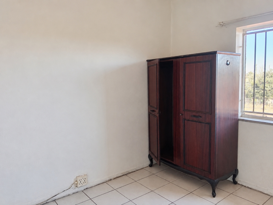 2 Bedroom Property for Sale in Three Rivers Gauteng