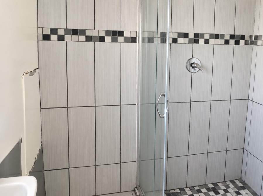 2 Bedroom Property for Sale in Three Rivers Gauteng