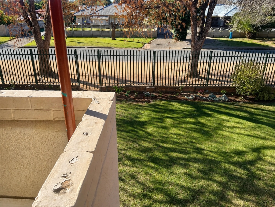 2 Bedroom Property for Sale in Three Rivers Gauteng