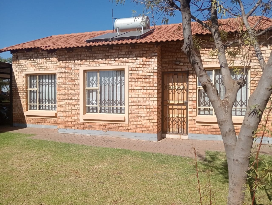 3 Bedroom Property for Sale in Dawn Park Gauteng