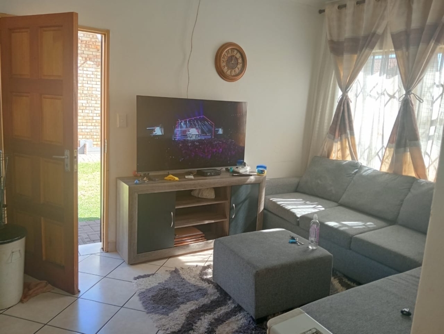 3 Bedroom Property for Sale in Dawn Park Gauteng