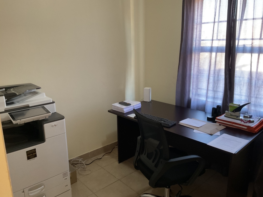3 Bedroom Property for Sale in Thatch Hill Estate Gauteng