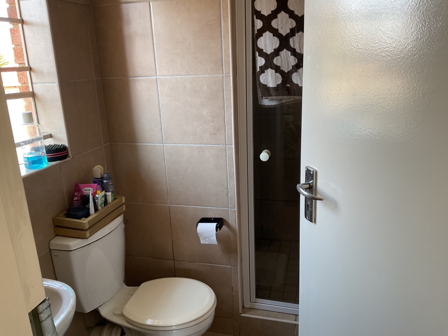 3 Bedroom Property for Sale in Thatch Hill Estate Gauteng