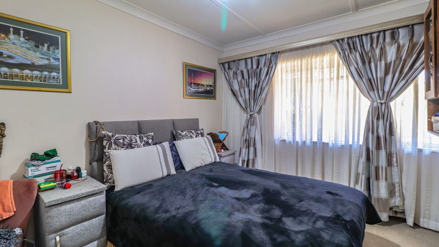 3 Bedroom Property for Sale in Montgomery Park Gauteng