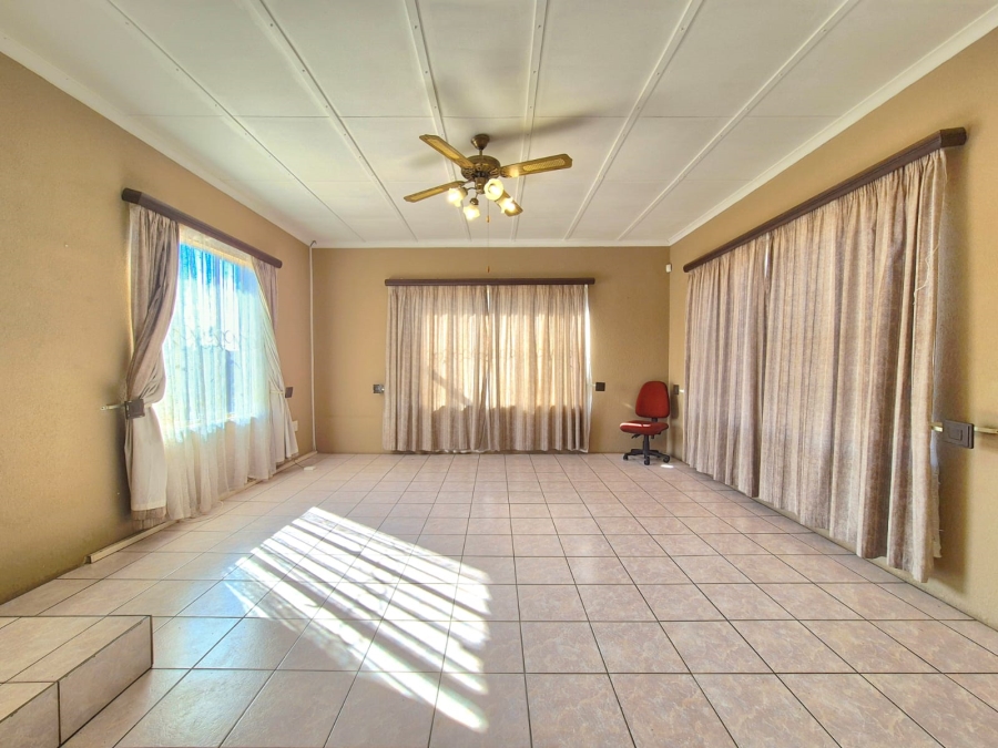 To Let 4 Bedroom Property for Rent in Brakpan North Gauteng