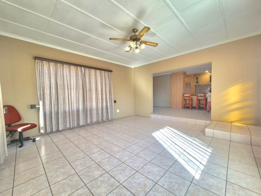 To Let 4 Bedroom Property for Rent in Brakpan North Gauteng
