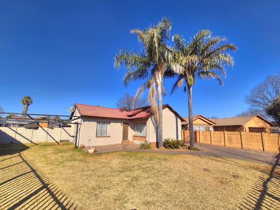 To Let 4 Bedroom Property for Rent in Brakpan North Gauteng