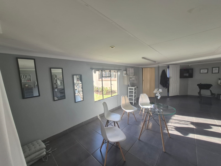 To Let 4 Bedroom Property for Rent in Vanderbijlpark SW 5 Gauteng