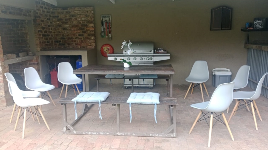 To Let 4 Bedroom Property for Rent in Vanderbijlpark SW 5 Gauteng