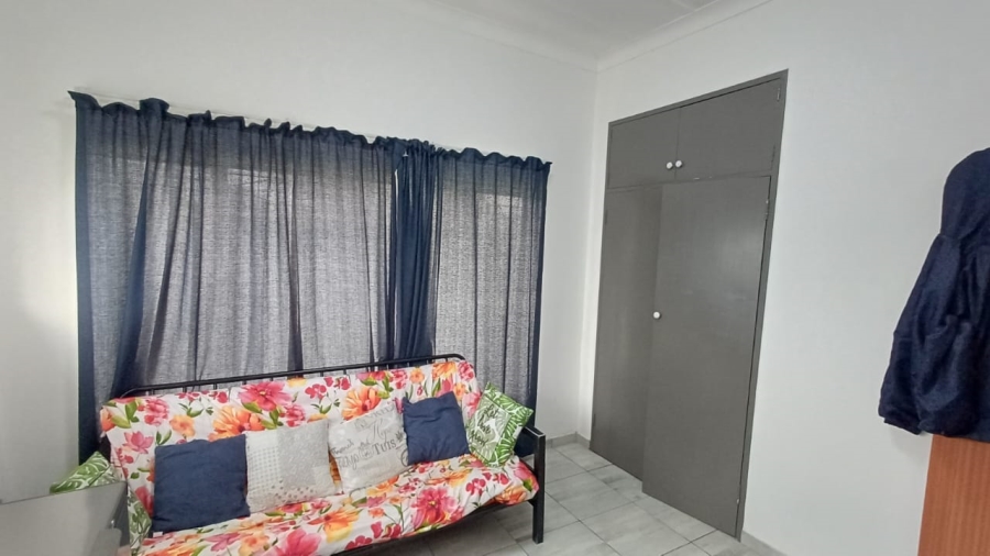 4 Bedroom Property for Sale in Rothdene Gauteng