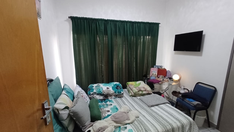 4 Bedroom Property for Sale in Rothdene Gauteng