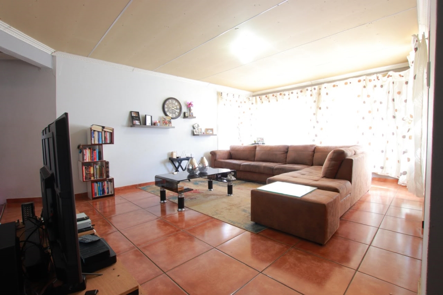 3 Bedroom Property for Sale in Buhle Park Gauteng