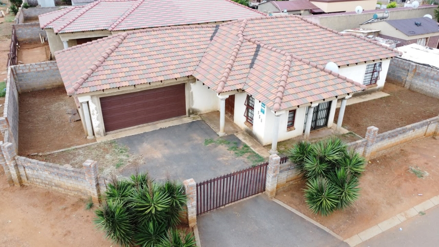 3 Bedroom Property for Sale in Buhle Park Gauteng