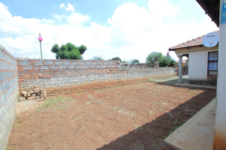 3 Bedroom Property for Sale in Buhle Park Gauteng