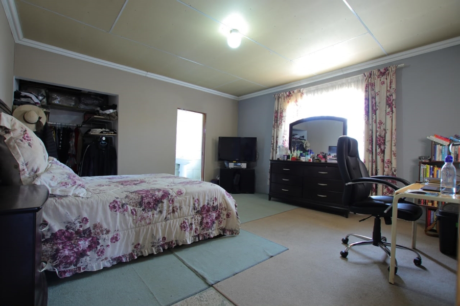 3 Bedroom Property for Sale in Buhle Park Gauteng