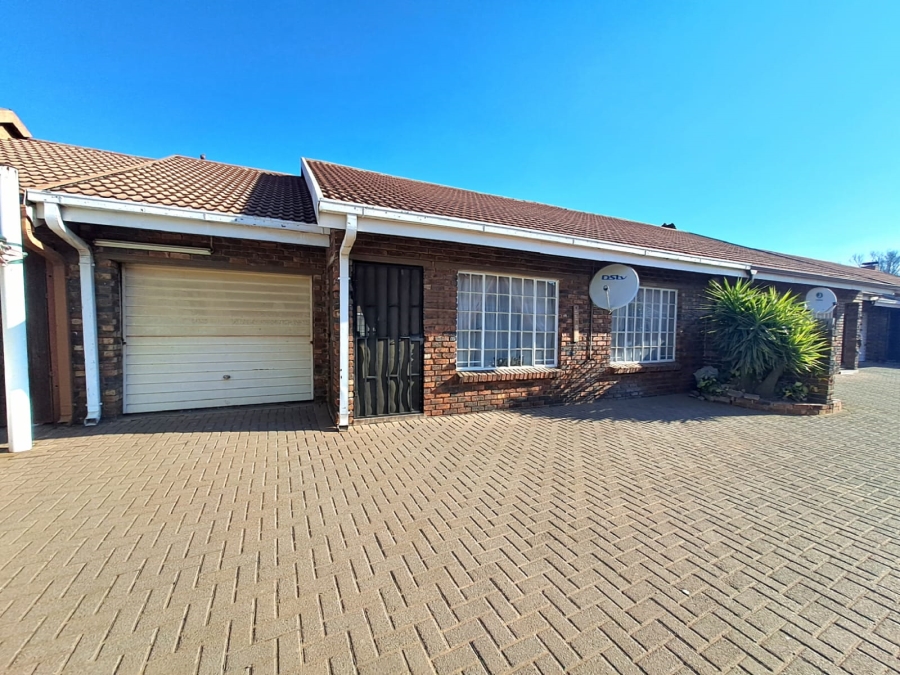 2 Bedroom Property for Sale in Waldrift Gauteng